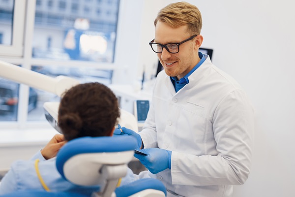 General Dentistry: How A Dentist Uses X Rays In A Dental Exam